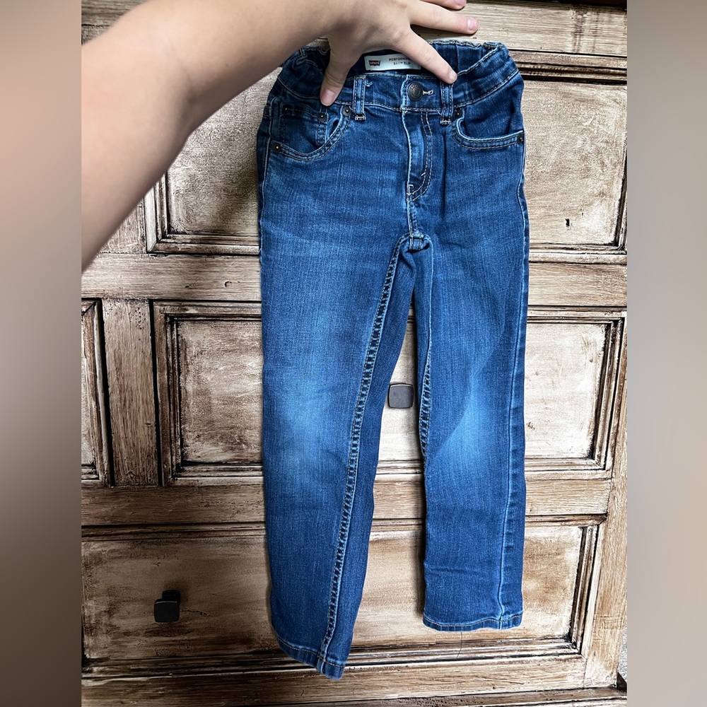 Slim fit Levi’s 511